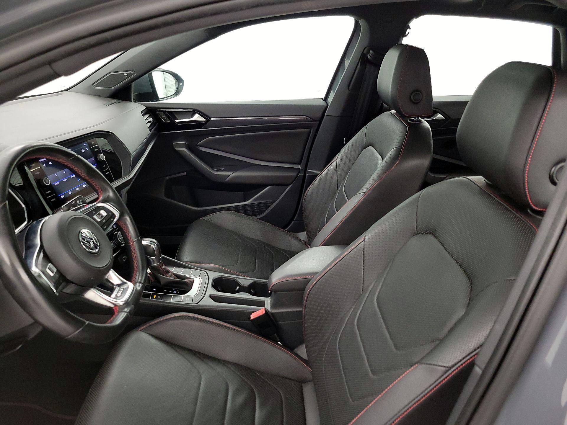 Thumbnail: 2019 Volkswagen Jetta - 11