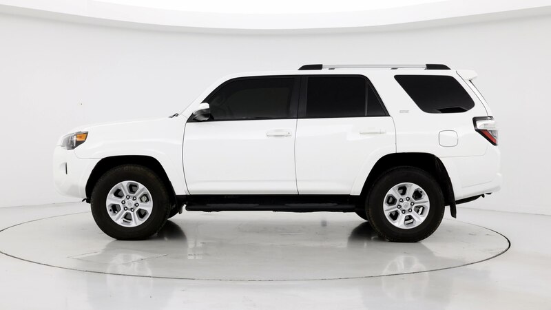 2022 Toyota 4Runner SR5 3