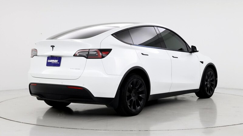 2022 Tesla Model Y Long Range 8