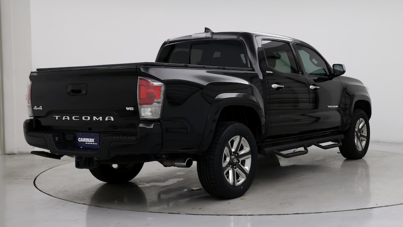 2017 Toyota Tacoma Limited 8