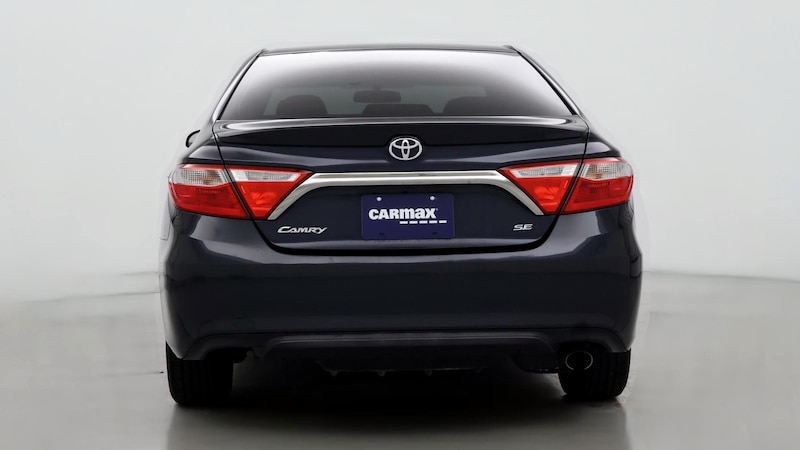 2015 Toyota Camry SE Hero Image