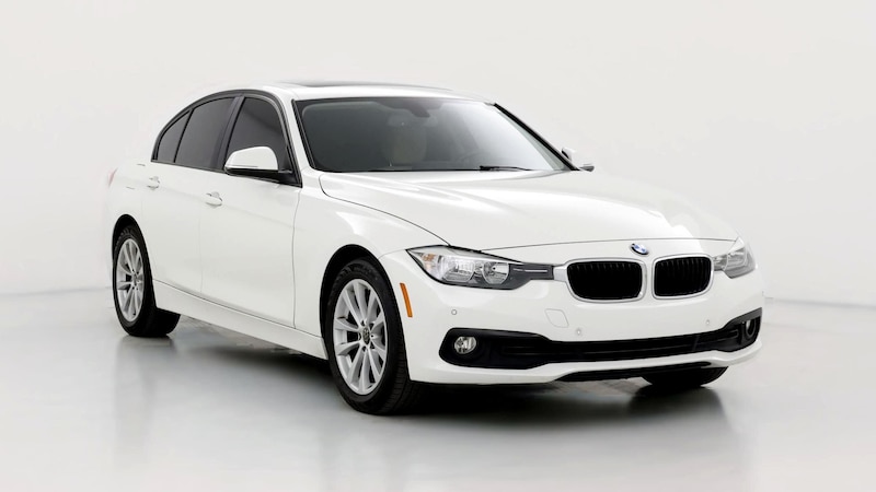 2017 BMW 3 Series 320i Hero Image