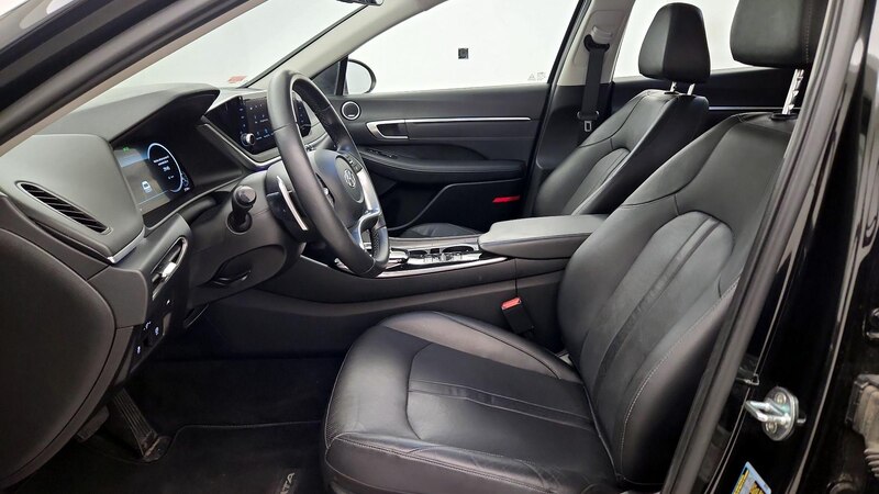 2022 Hyundai Sonata Limited 11