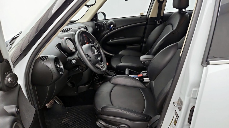 2015 MINI Cooper Countryman S 11