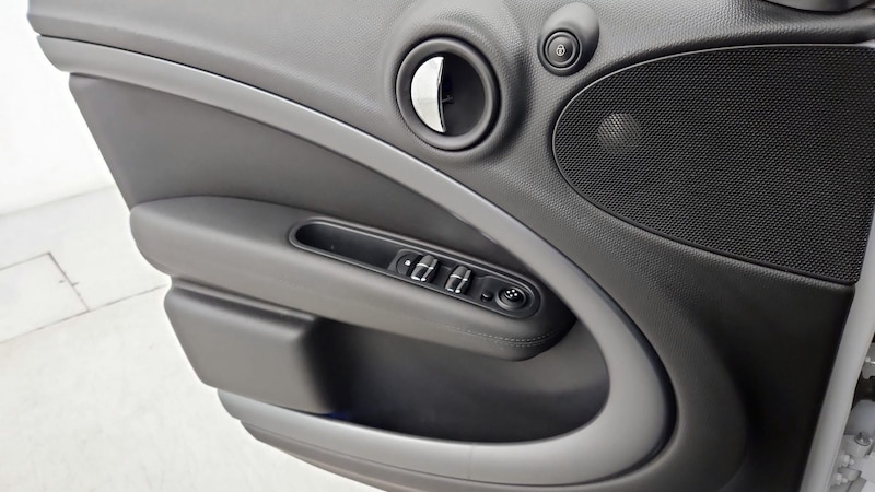 2015 MINI Cooper Countryman S 12