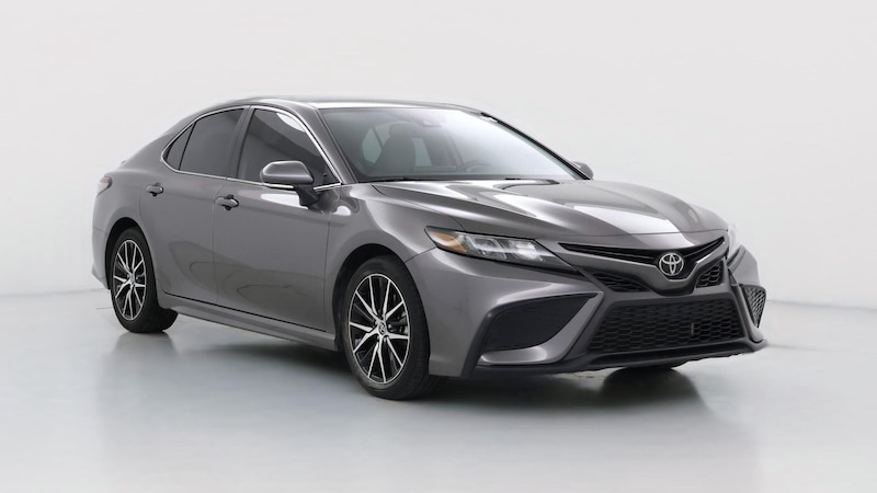 2022 Toyota Camry SE Hero Image