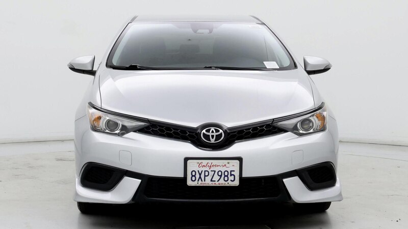 2018 Toyota Corolla iM  5