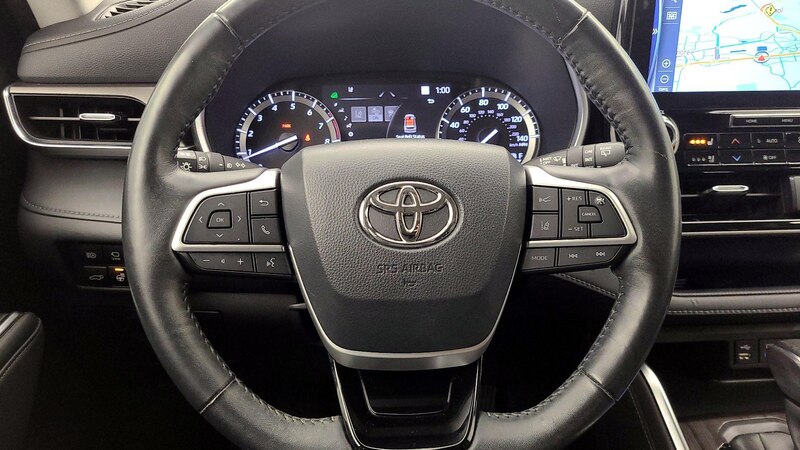 2022 Toyota Highlander Limited 10