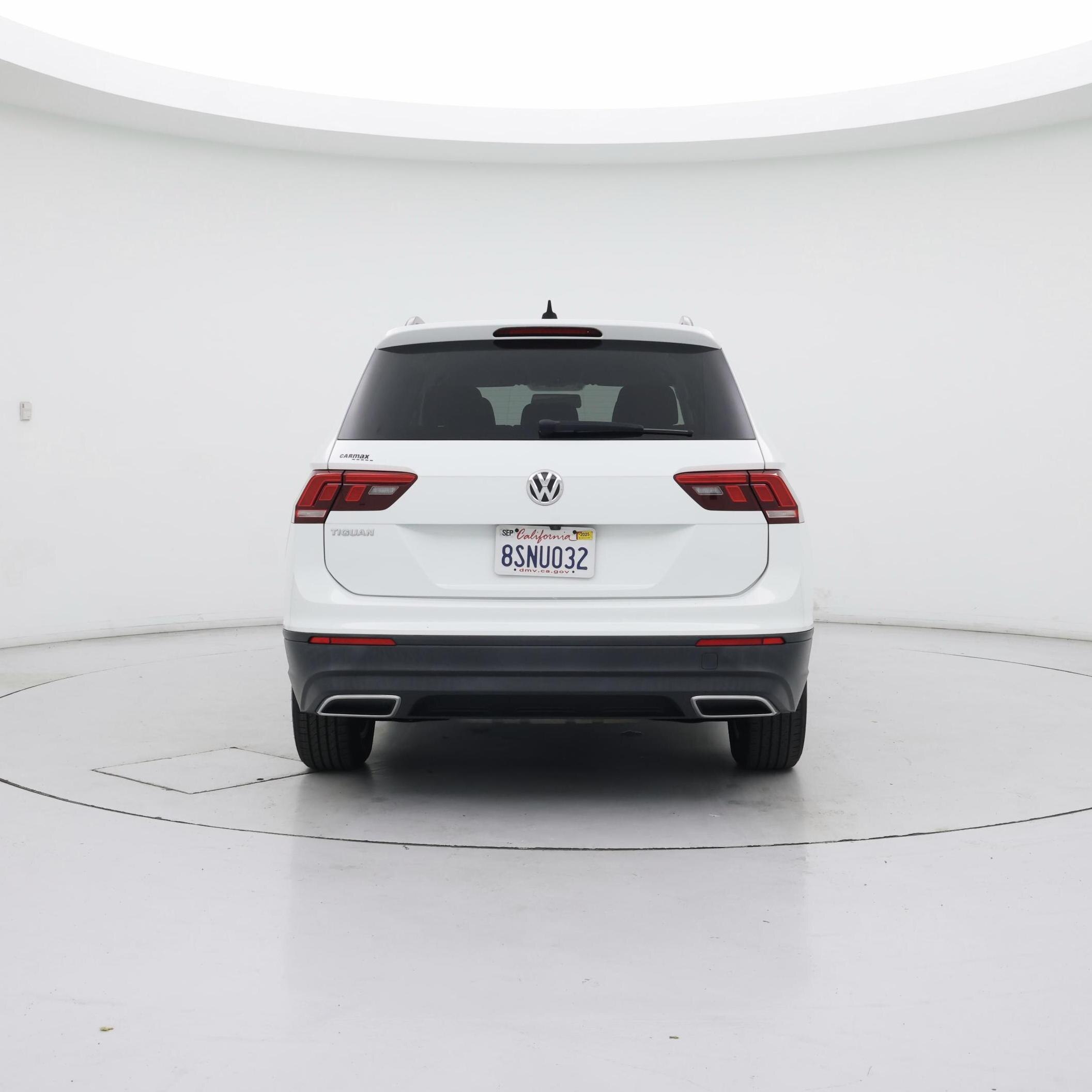 Thumbnail: 2020 Volkswagen Tiguan - 6