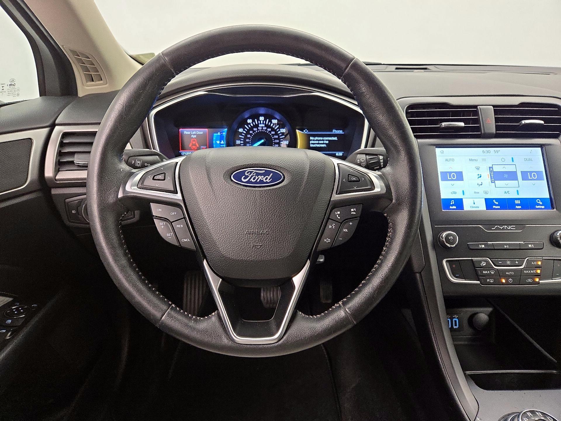 Thumbnail: 2020 Ford Fusion - 10