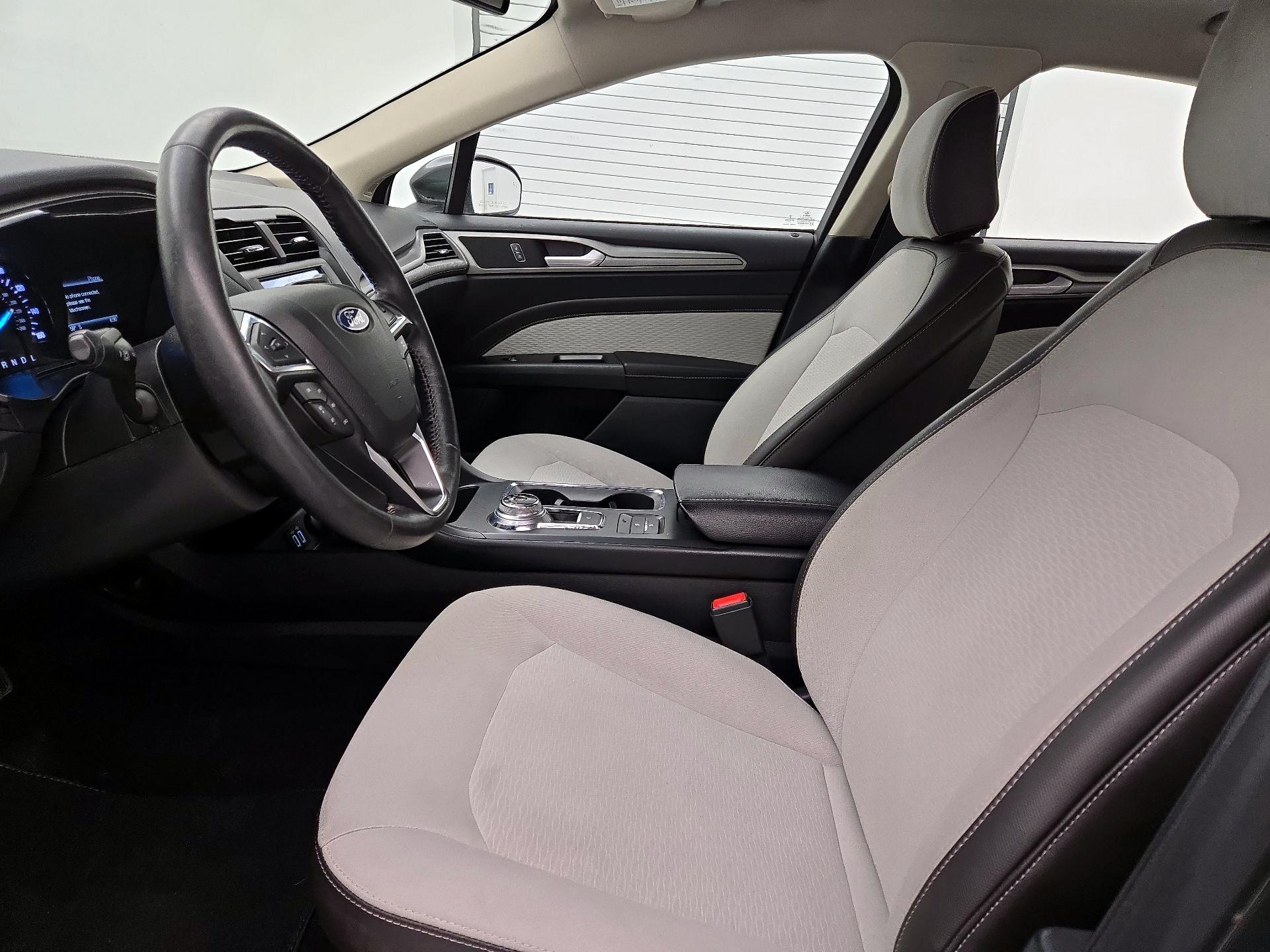 Thumbnail: 2020 Ford Fusion - 11