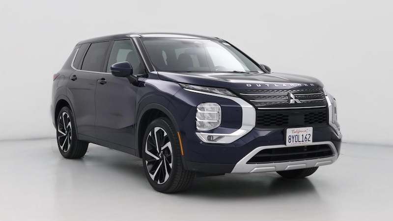 2022 Mitsubishi Outlander SE Hero Image