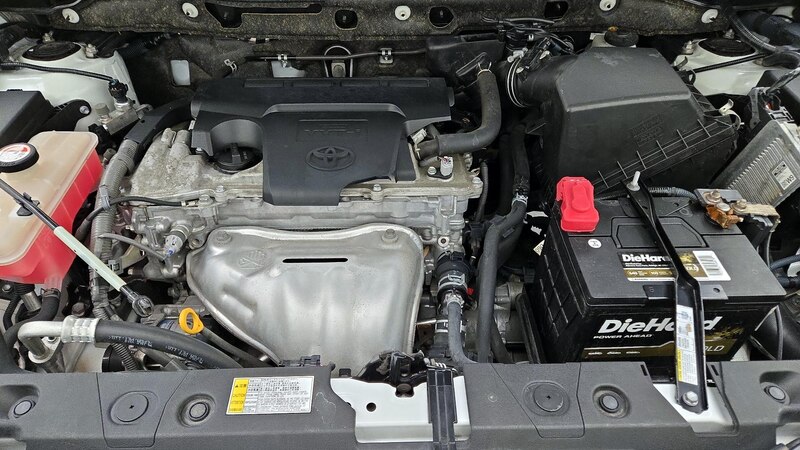 2016 Toyota RAV4 SE 22