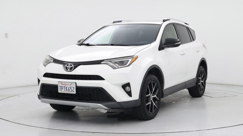 2016 Toyota RAV4 SE 4