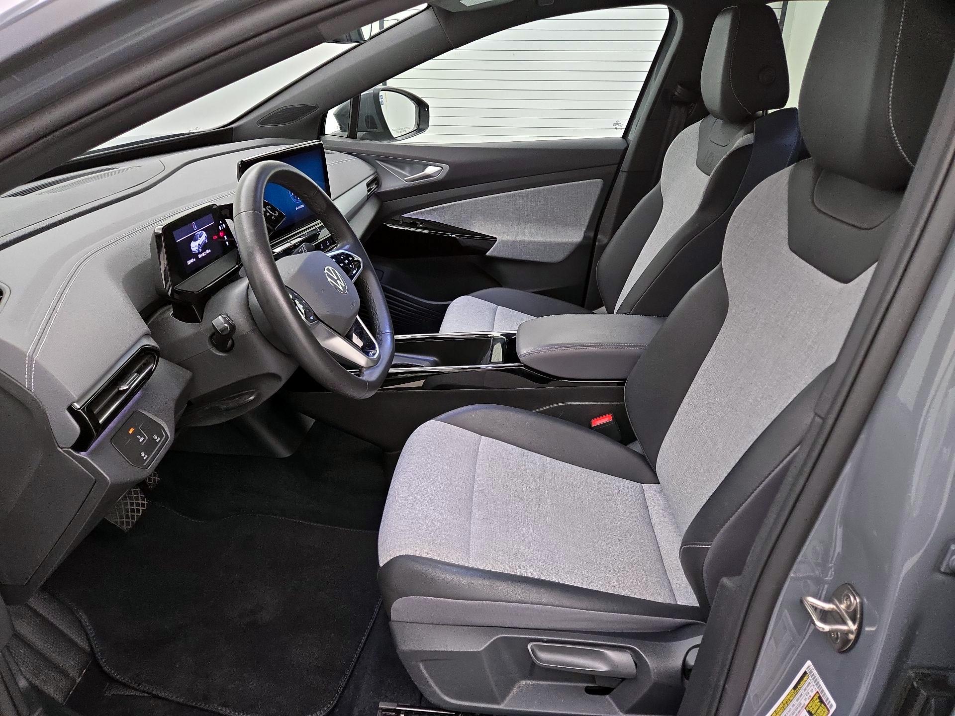Thumbnail: 2023 Volkswagen ID.4 - 11