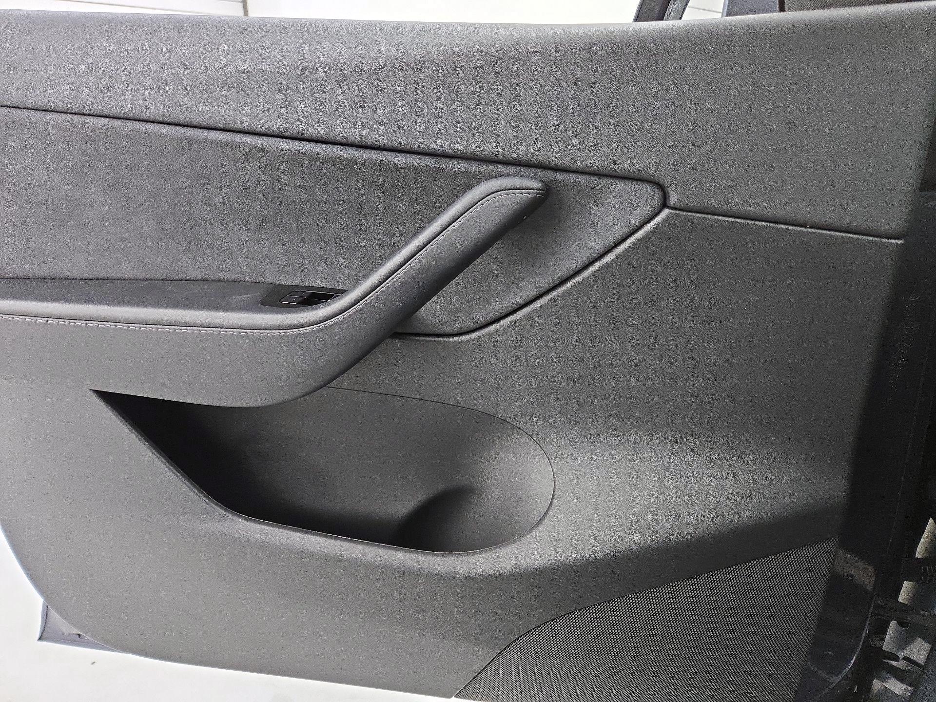 Thumbnail: 2020 Tesla Model Y - 12