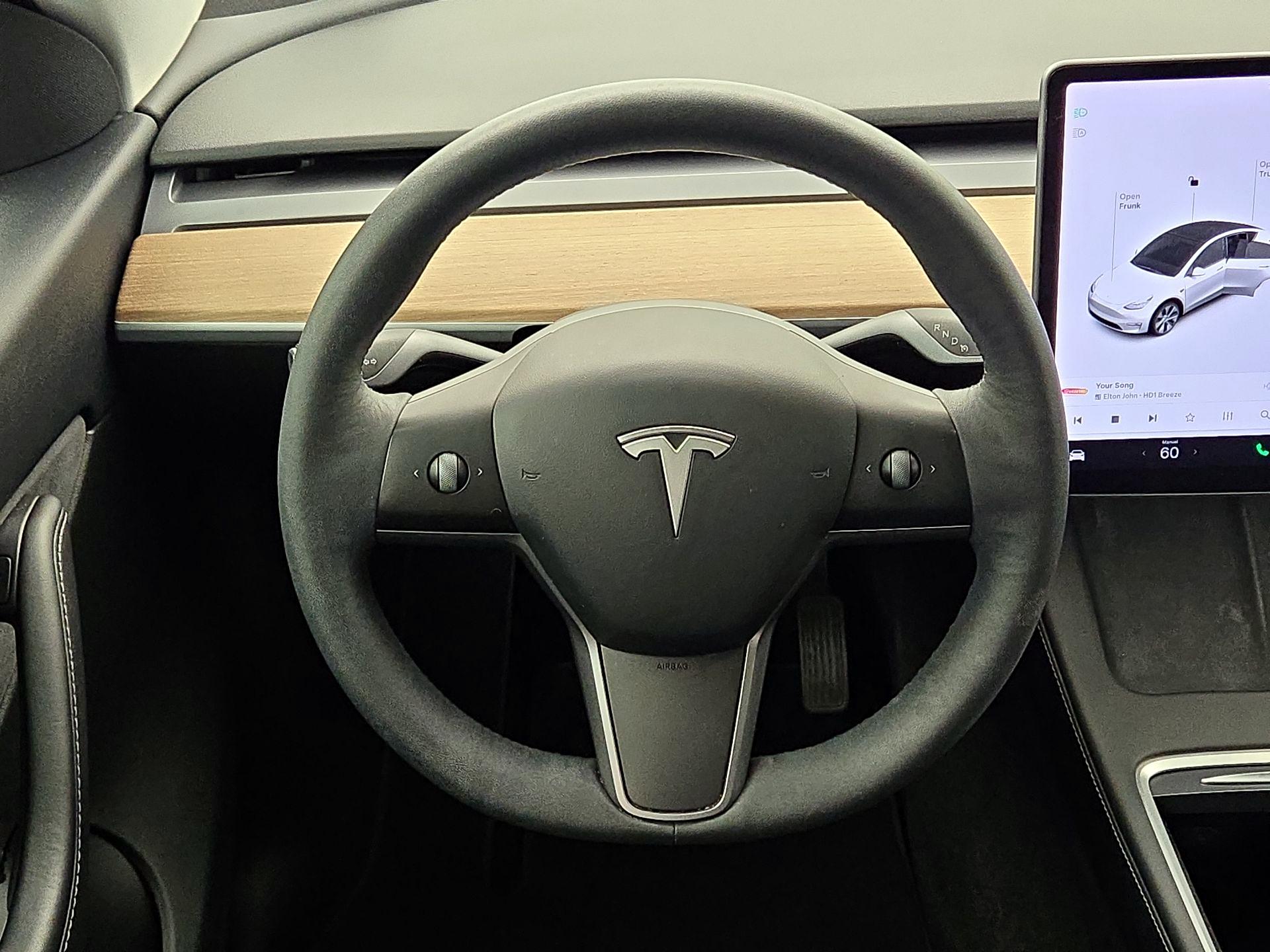 Thumbnail: 2021 Tesla Model Y - 10