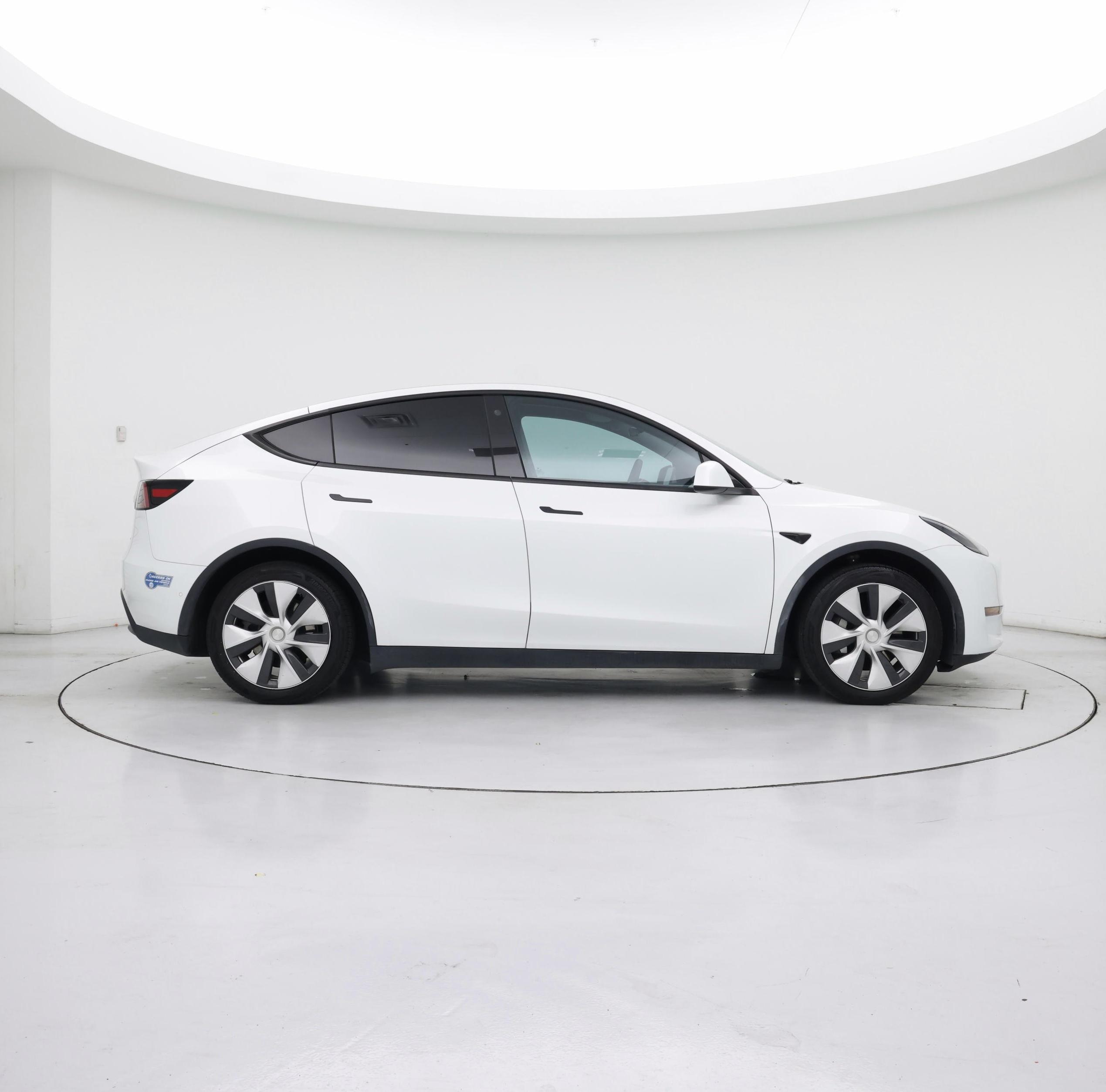 Thumbnail: 2021 Tesla Model Y - 7