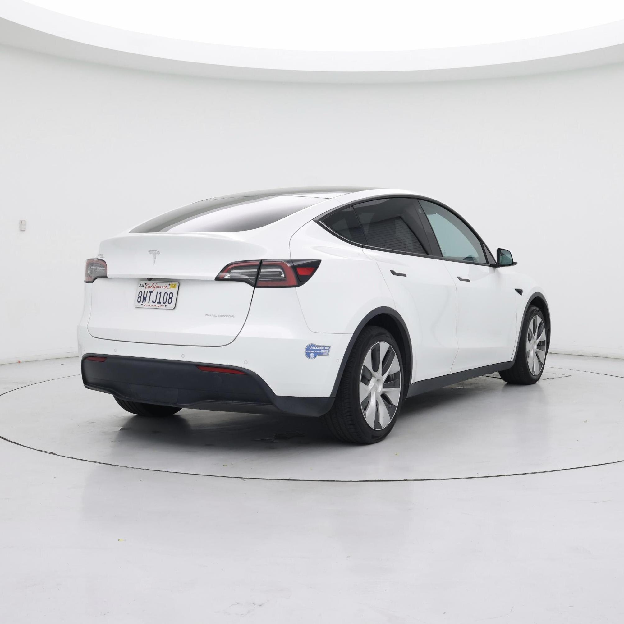 Thumbnail: 2021 Tesla Model Y - 8