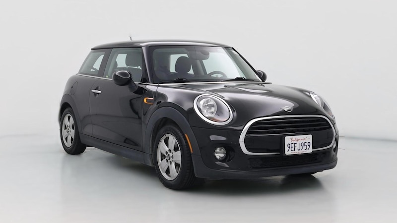 2019 MINI Cooper Hardtop  Hero Image