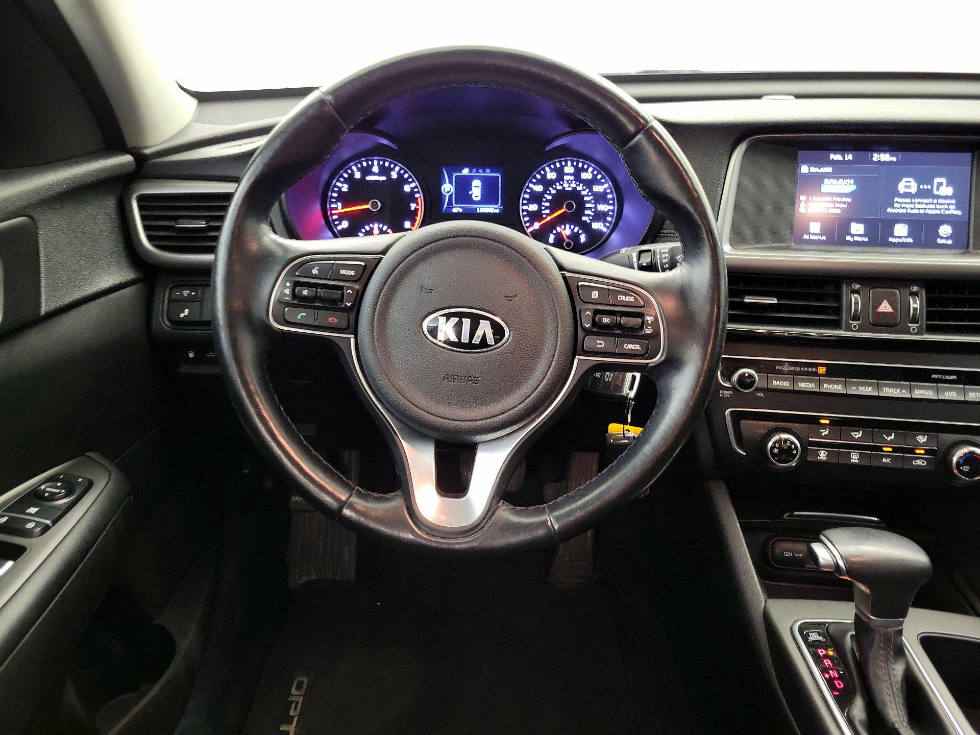 Thumbnail: 2018 Kia Optima - 10