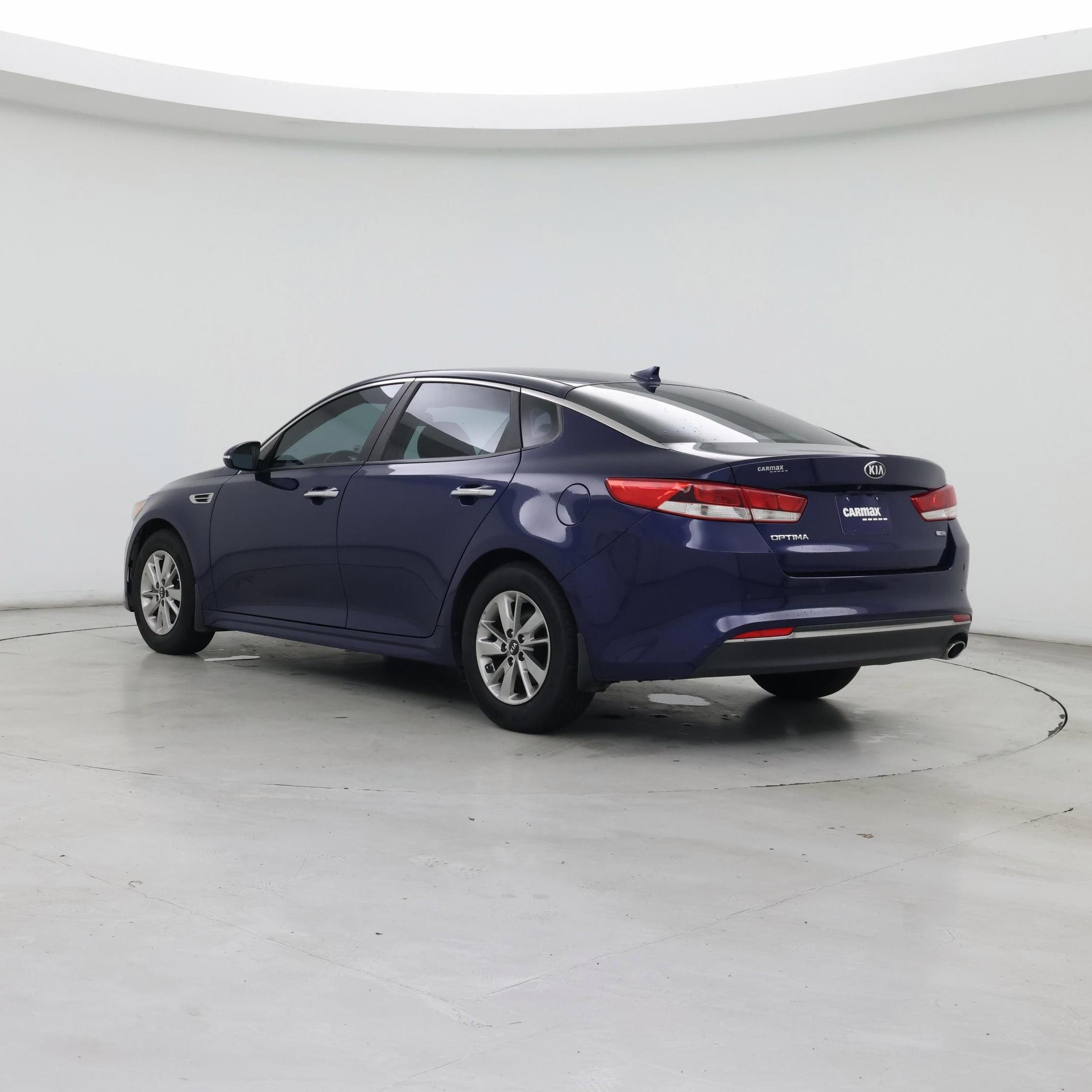 Thumbnail: 2018 Kia Optima - 2