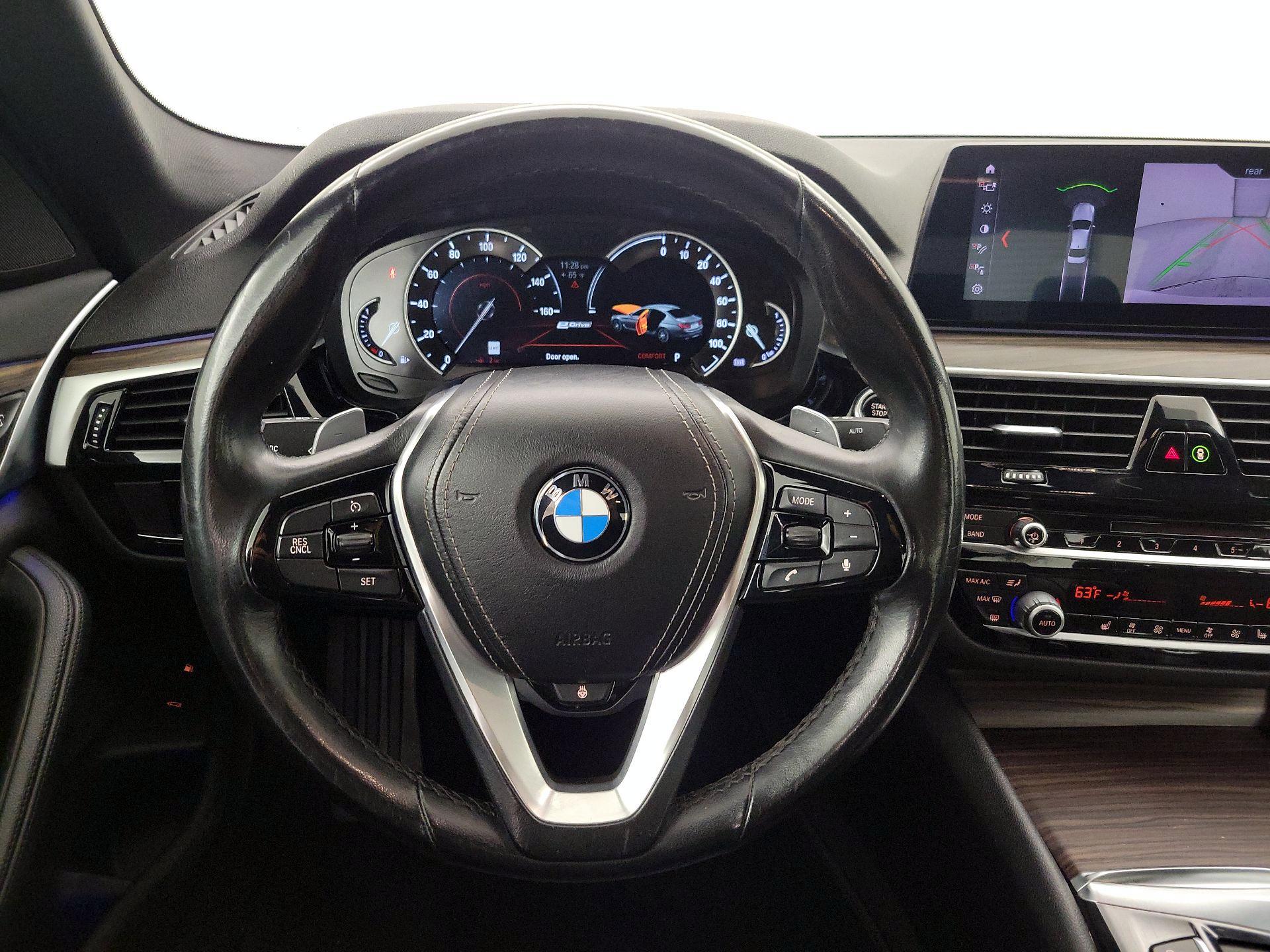 Thumbnail: 2019 BMW 5 Series - 10