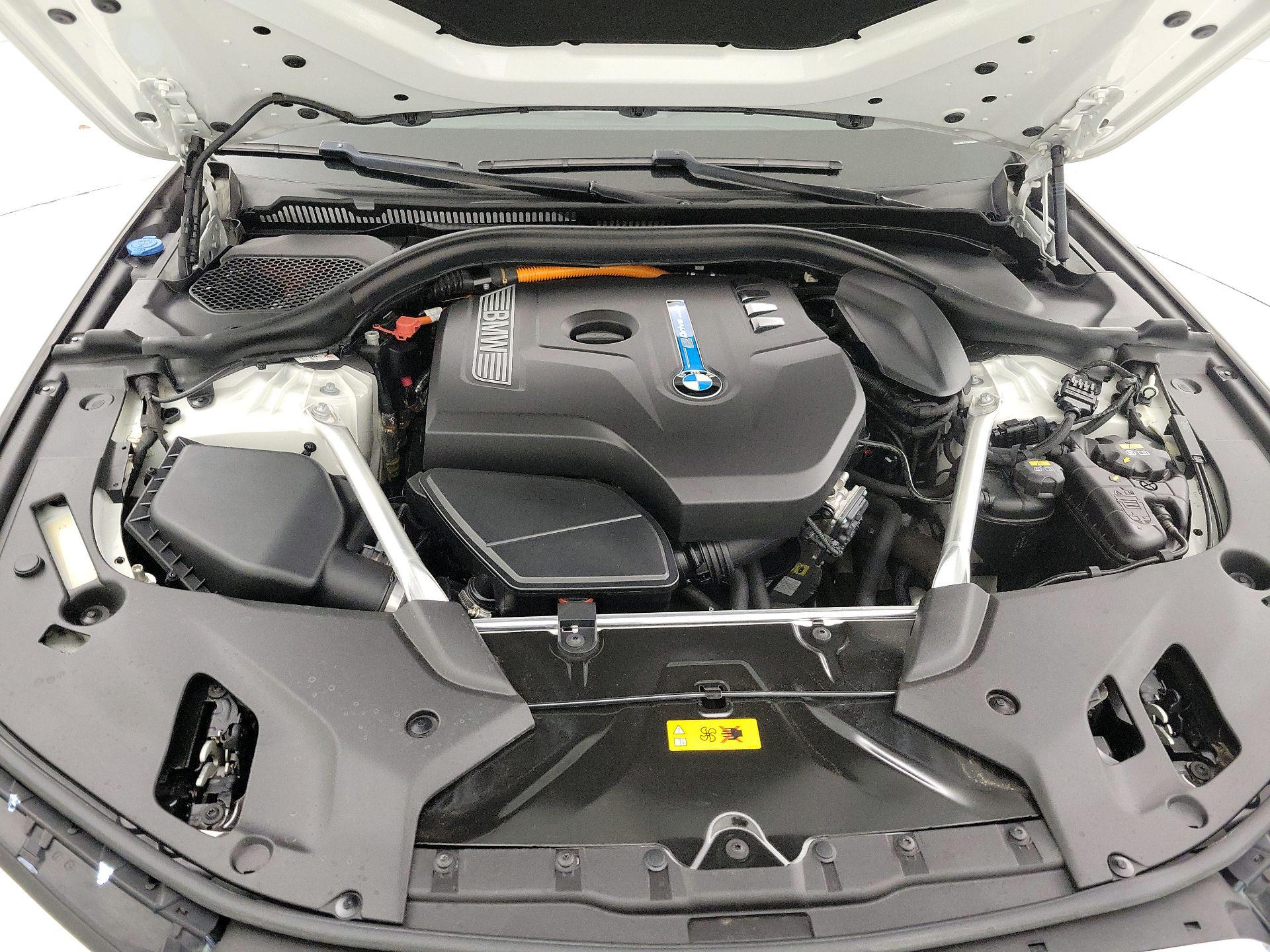 Thumbnail: 2019 BMW 5 Series - 19