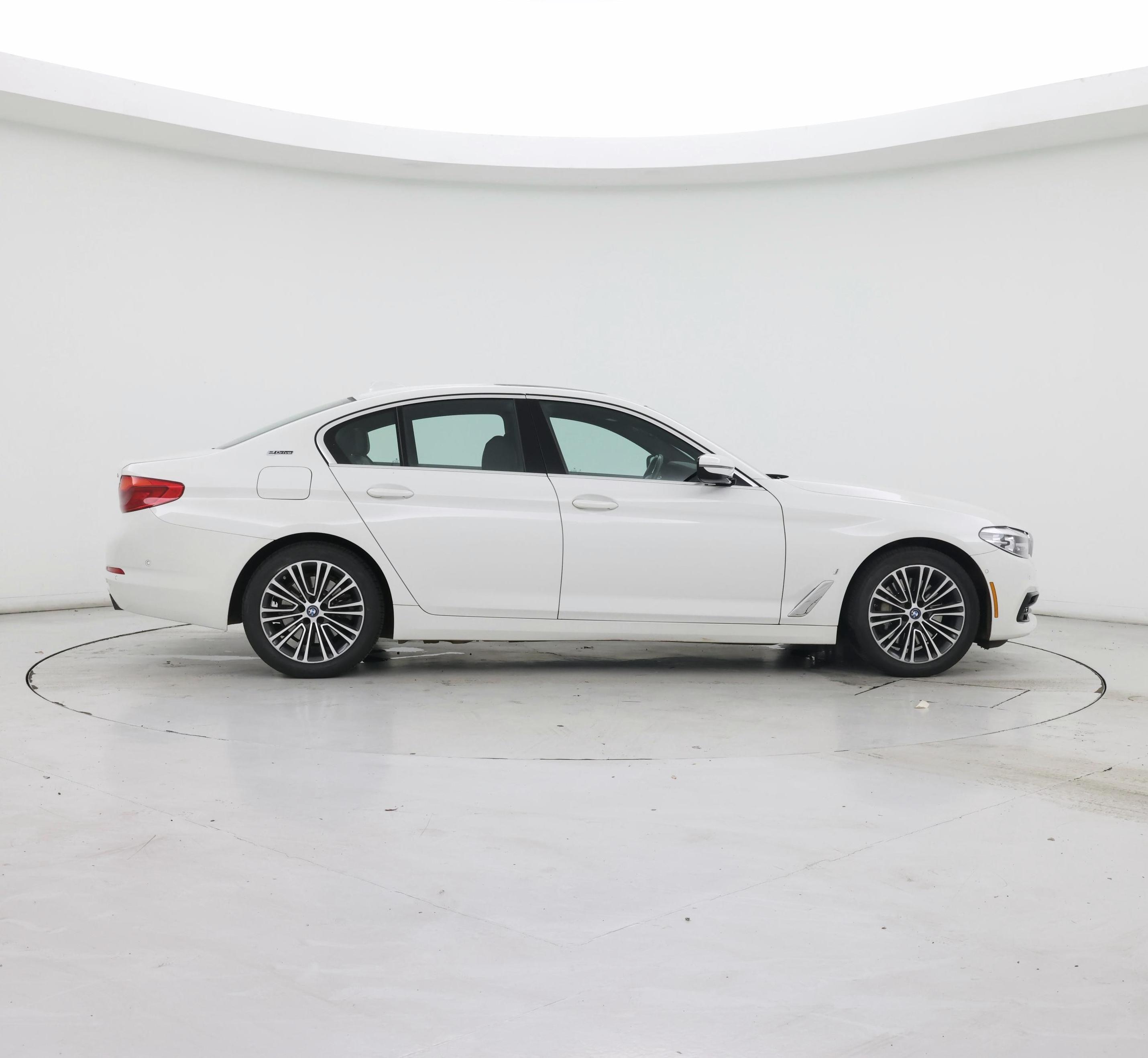 Thumbnail: 2019 BMW 5 Series - 7