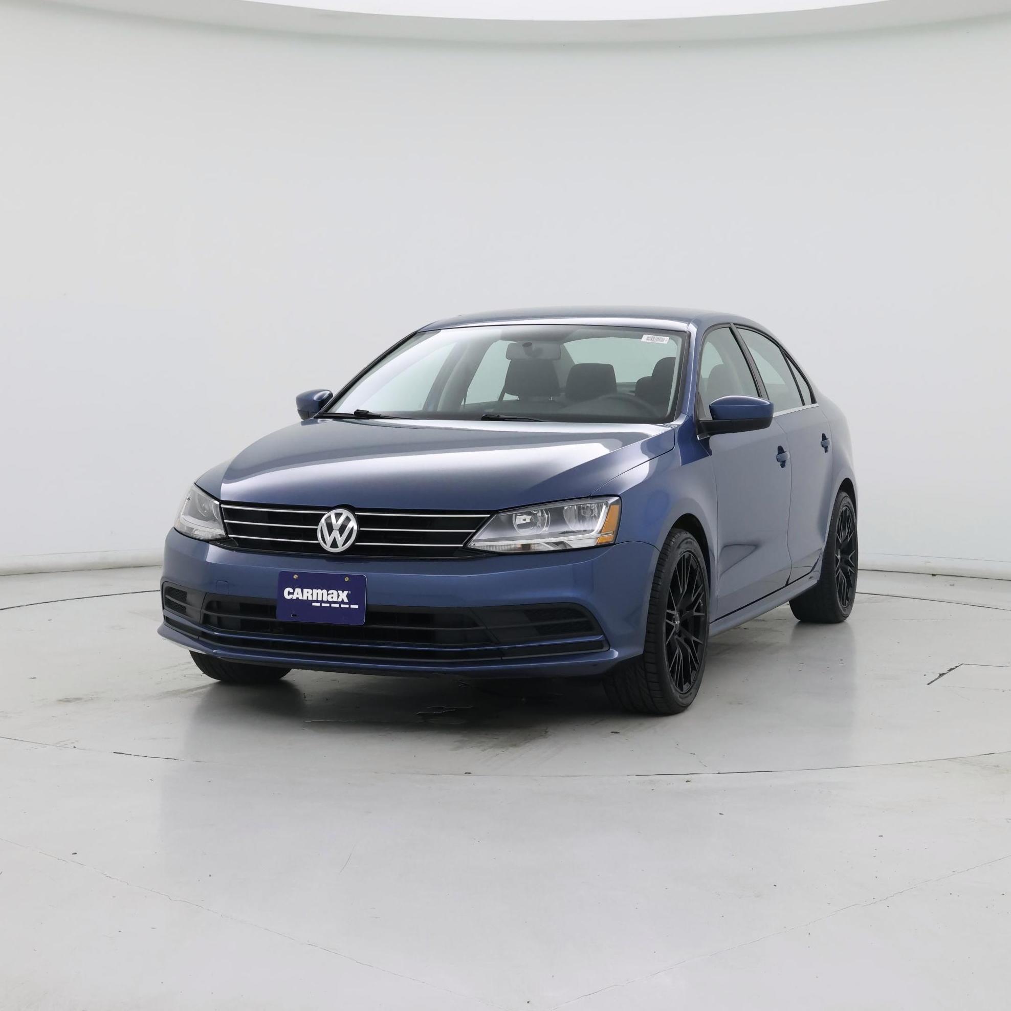 Thumbnail: 2017 Volkswagen Jetta - 4