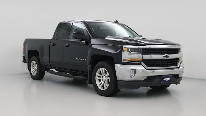 2017 Chevrolet Silverado 1500 LT Hero Image
