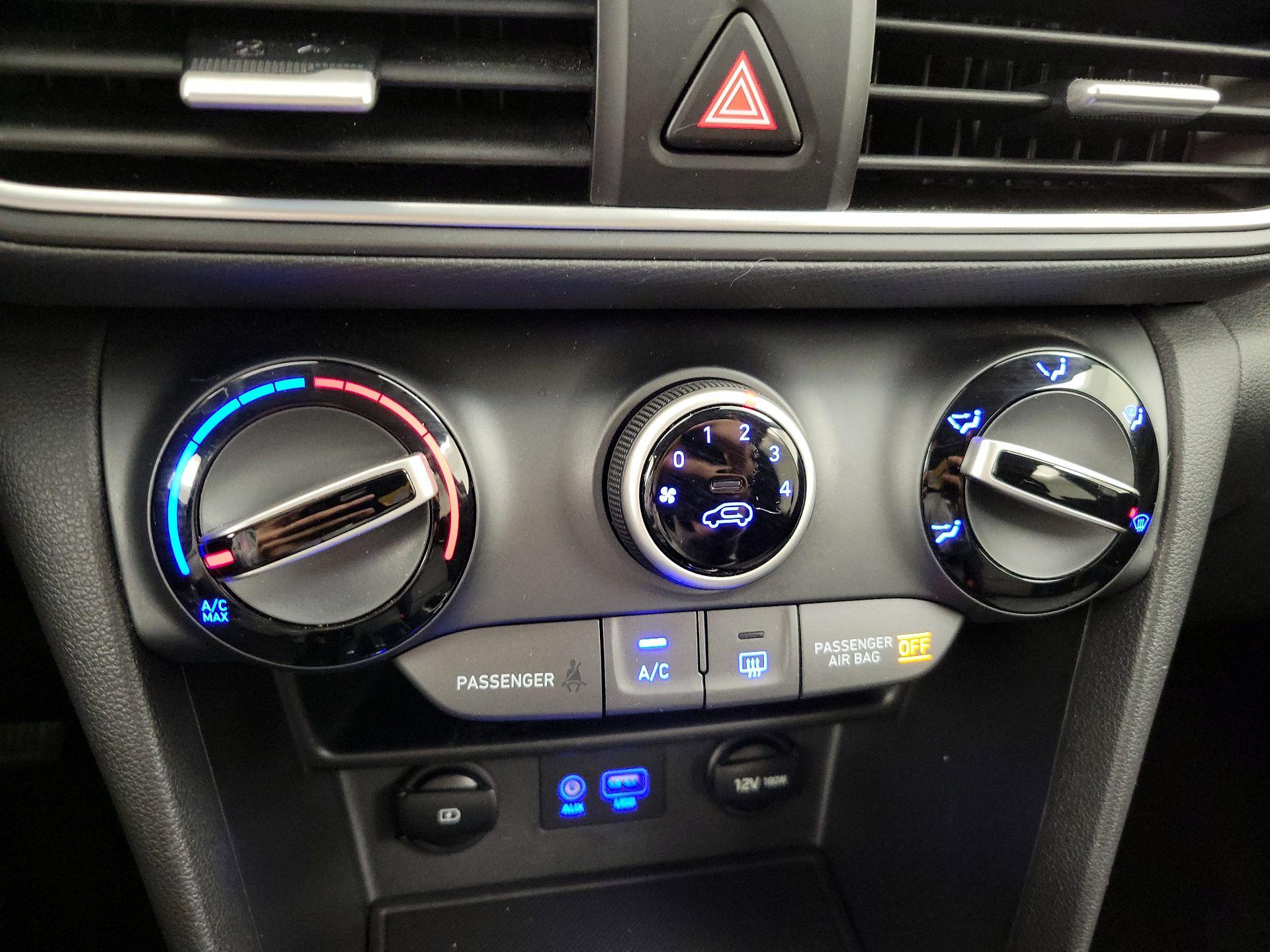 Thumbnail: 2021 Hyundai Kona - 16