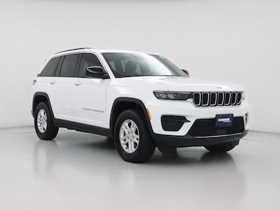 White 2024 Jeep Grand Cherokee Laredo