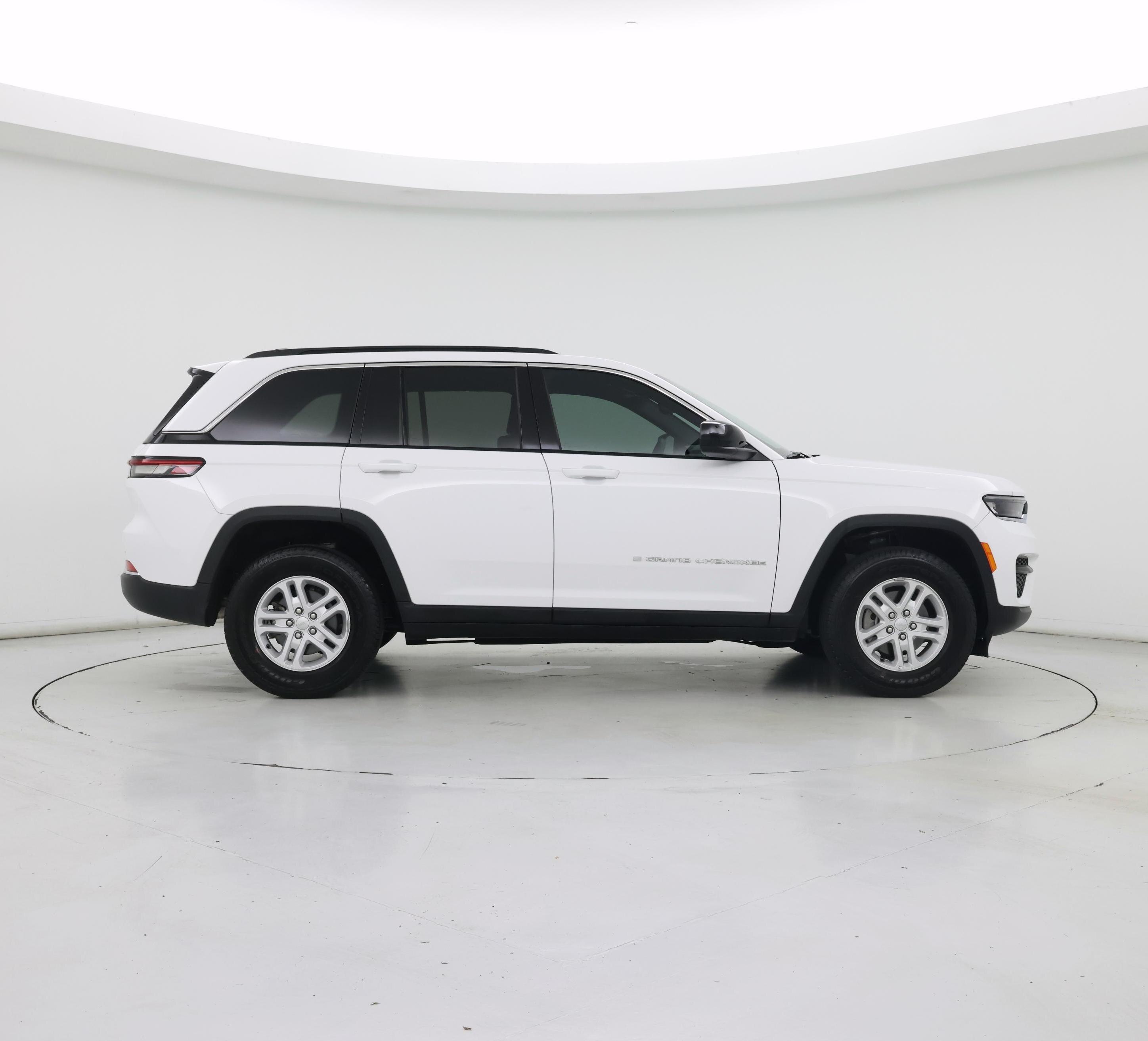 Thumbnail: 2024 Jeep Grand Cherokee - 7