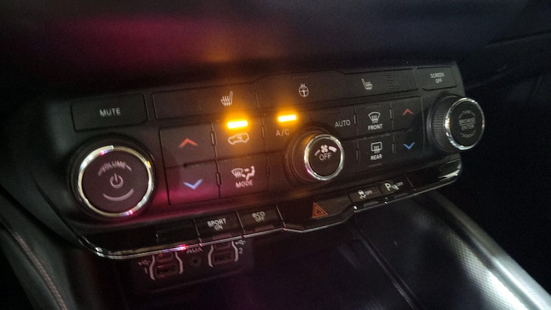 2022 Dodge Durango R/T 16