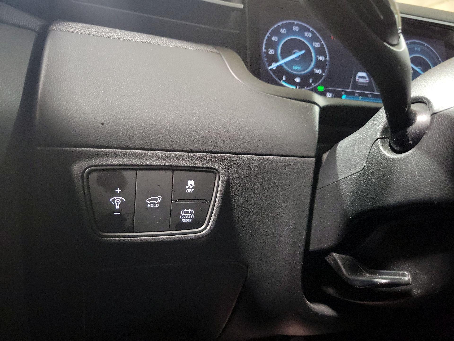 Thumbnail: 2022 Hyundai Tucson - 13