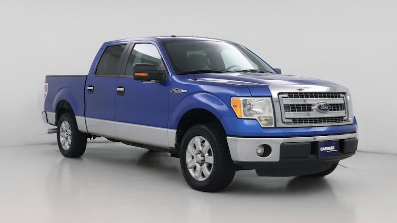 2013 Ford F-150 XLT Hero Image