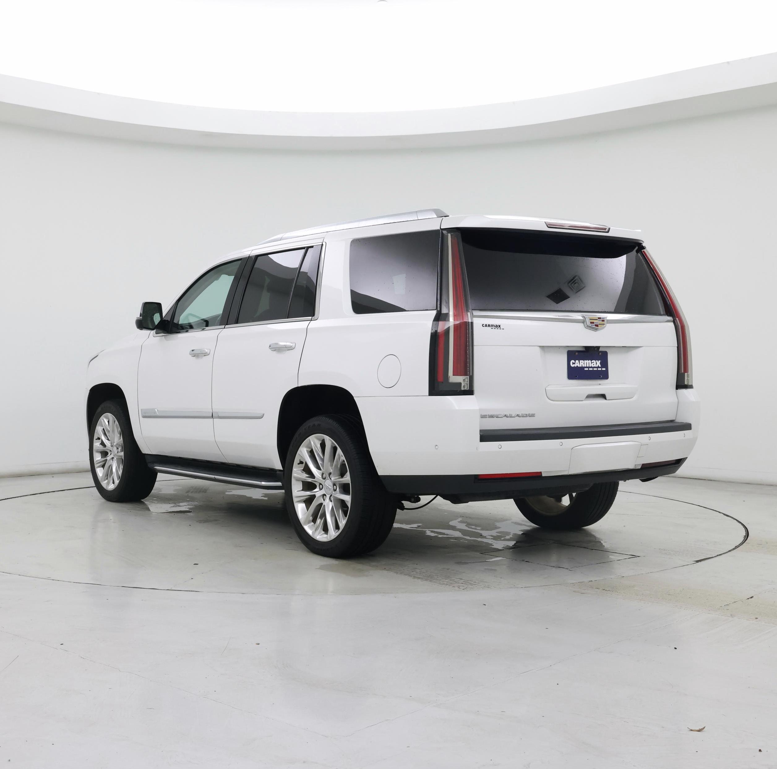 Thumbnail: 2020 Cadillac Escalade - 2