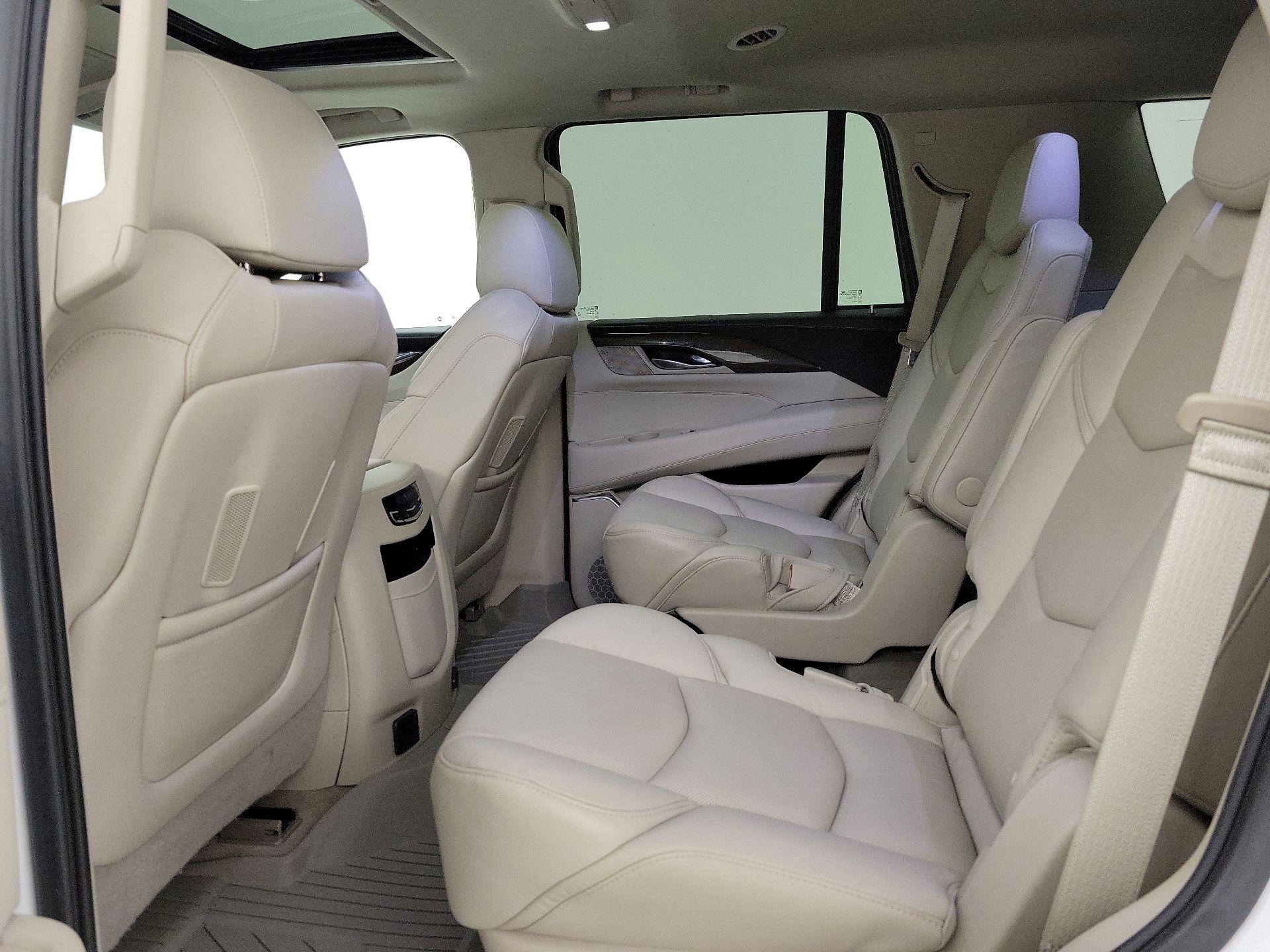 Thumbnail: 2020 Cadillac Escalade - 19