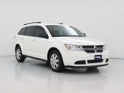 White 2019 Dodge Journey SE