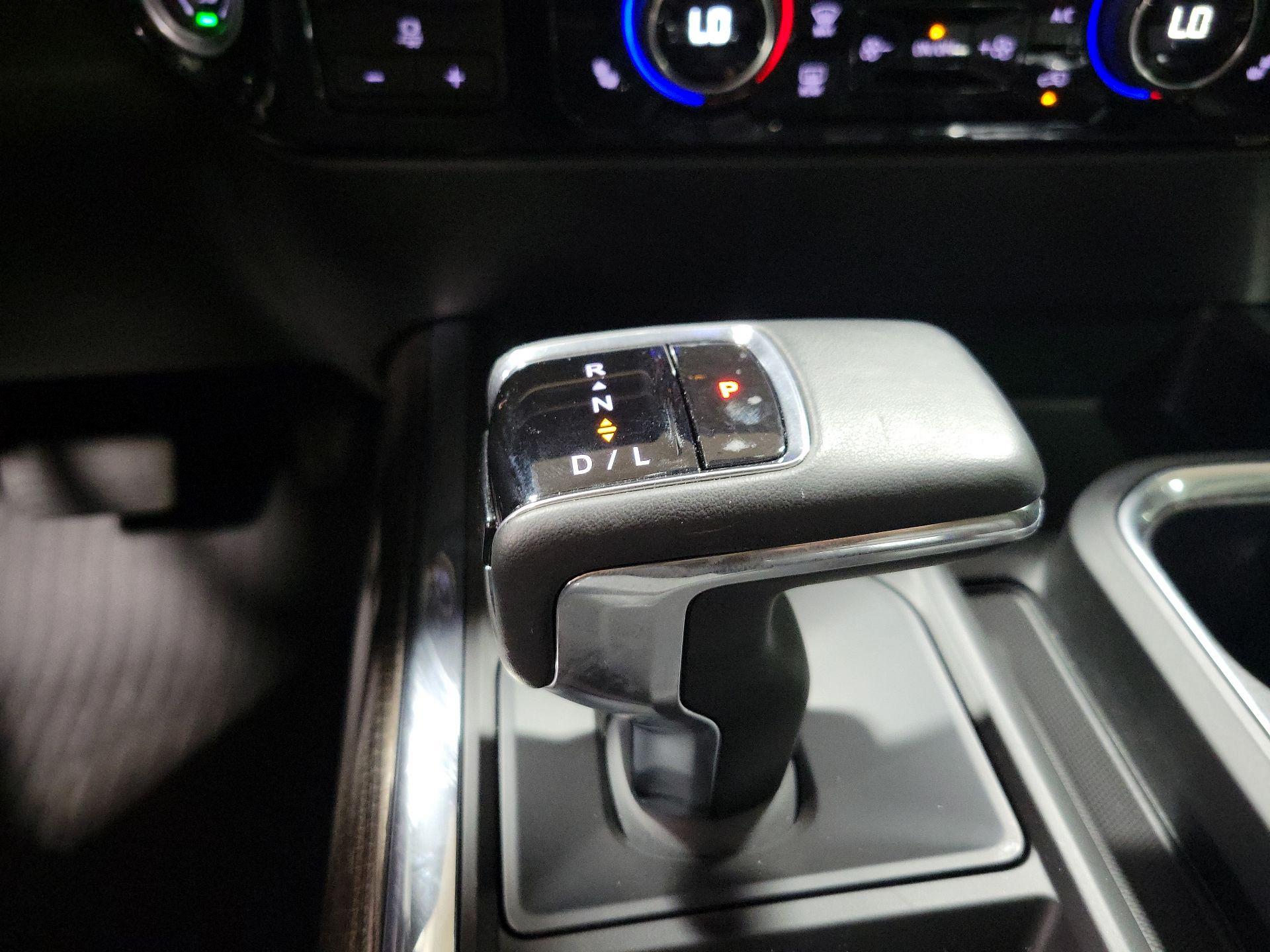 Thumbnail: 2023 Chevrolet Silverado 1500 - 17