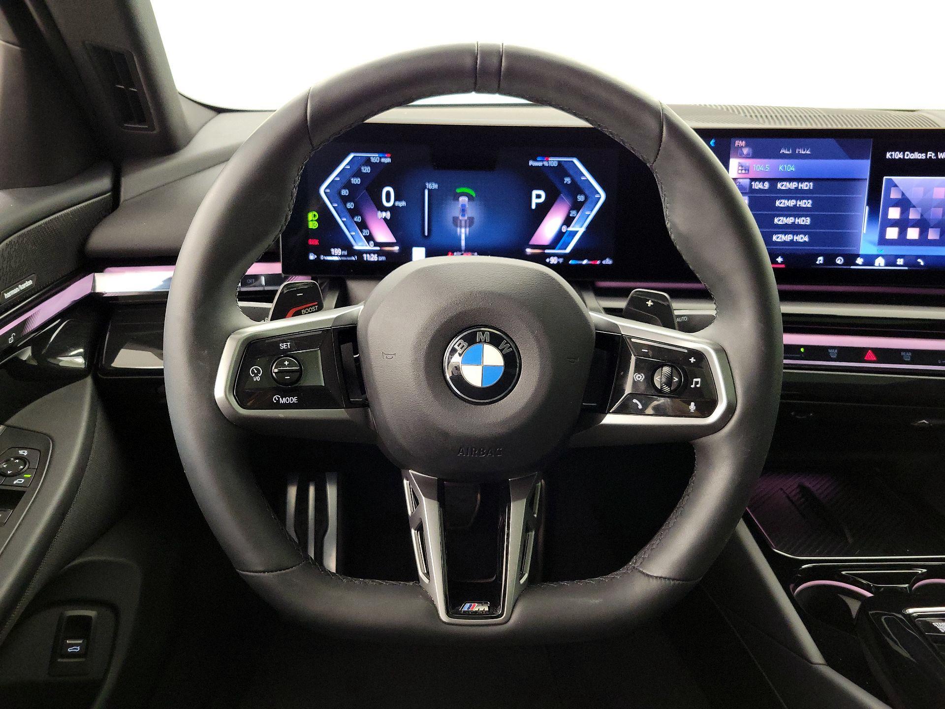 Thumbnail: 2024 BMW 5 Series - 10