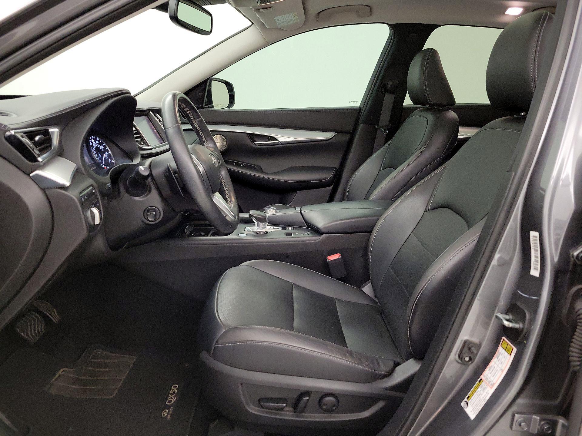 Thumbnail: 2019 INFINITI QX50 - 11