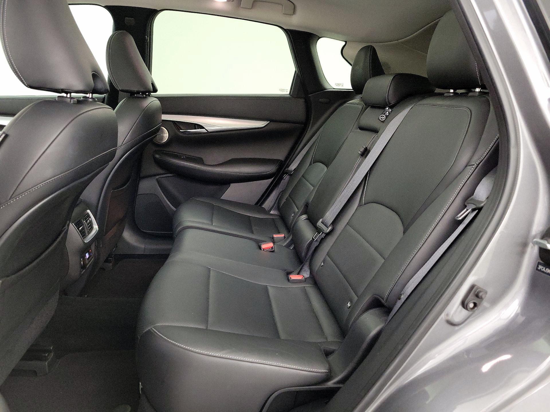 Thumbnail: 2019 INFINITI QX50 - 20