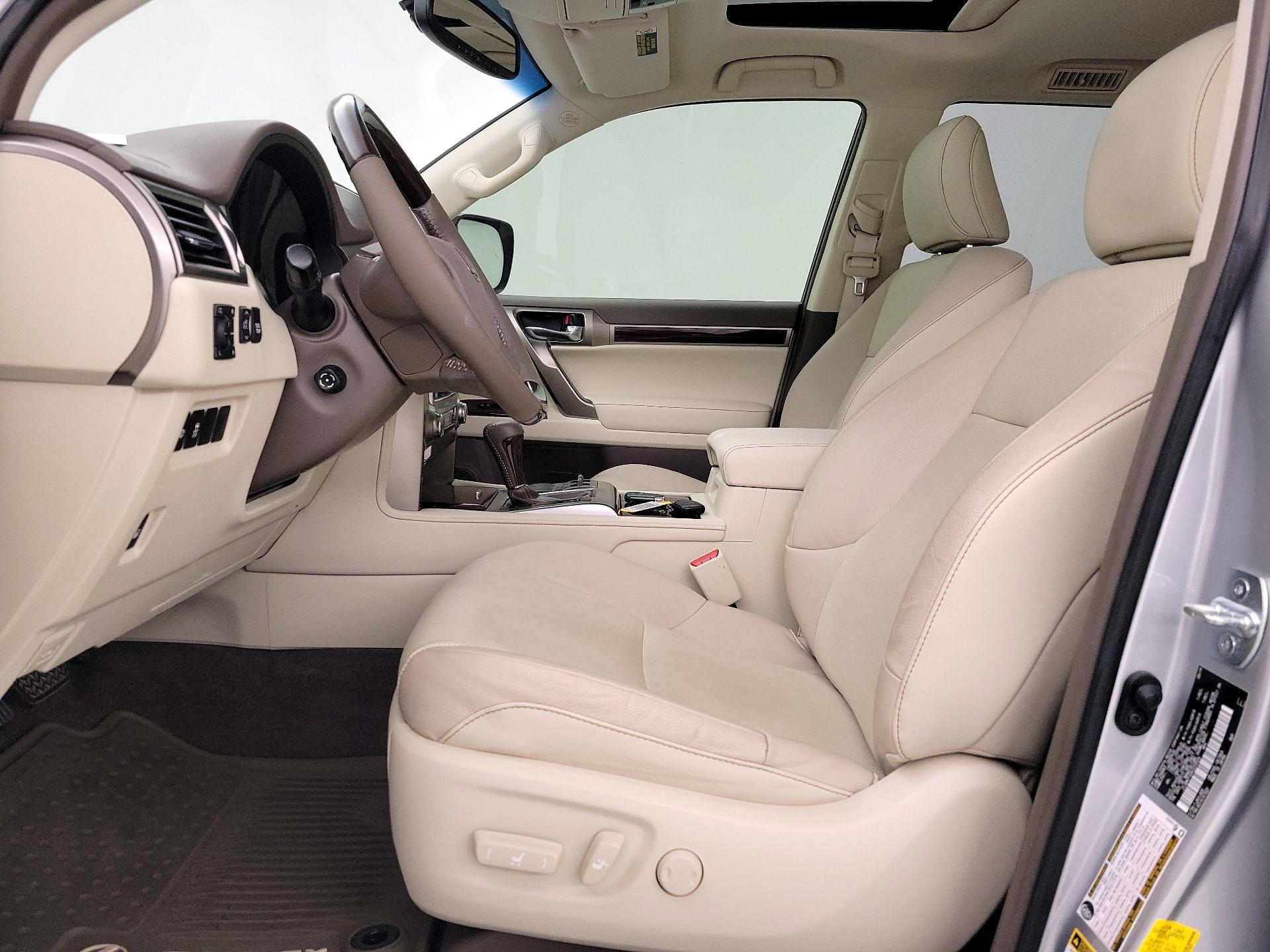 Thumbnail: 2019 Lexus GX - 11