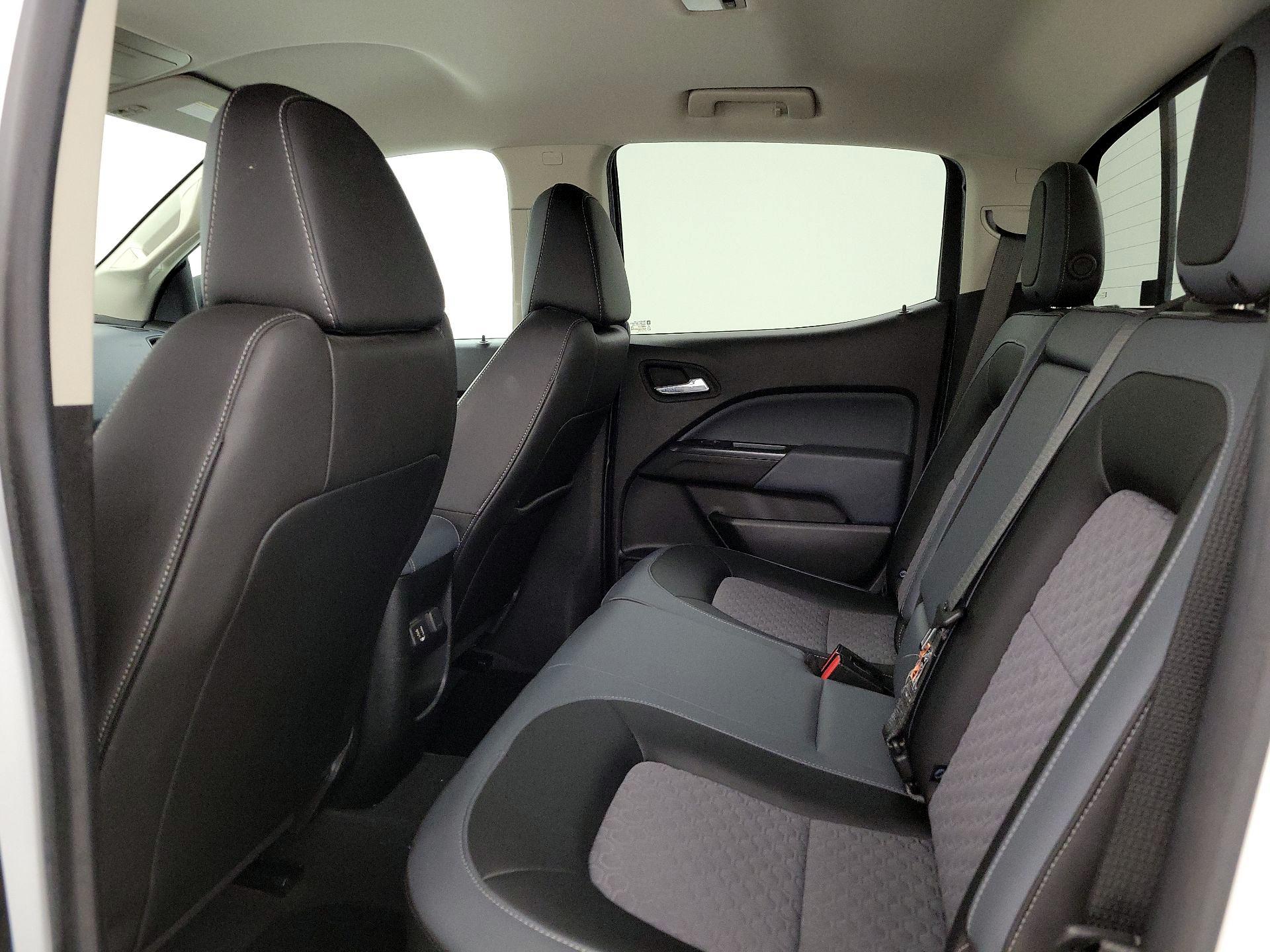 Thumbnail: 2021 Chevrolet Colorado - 18