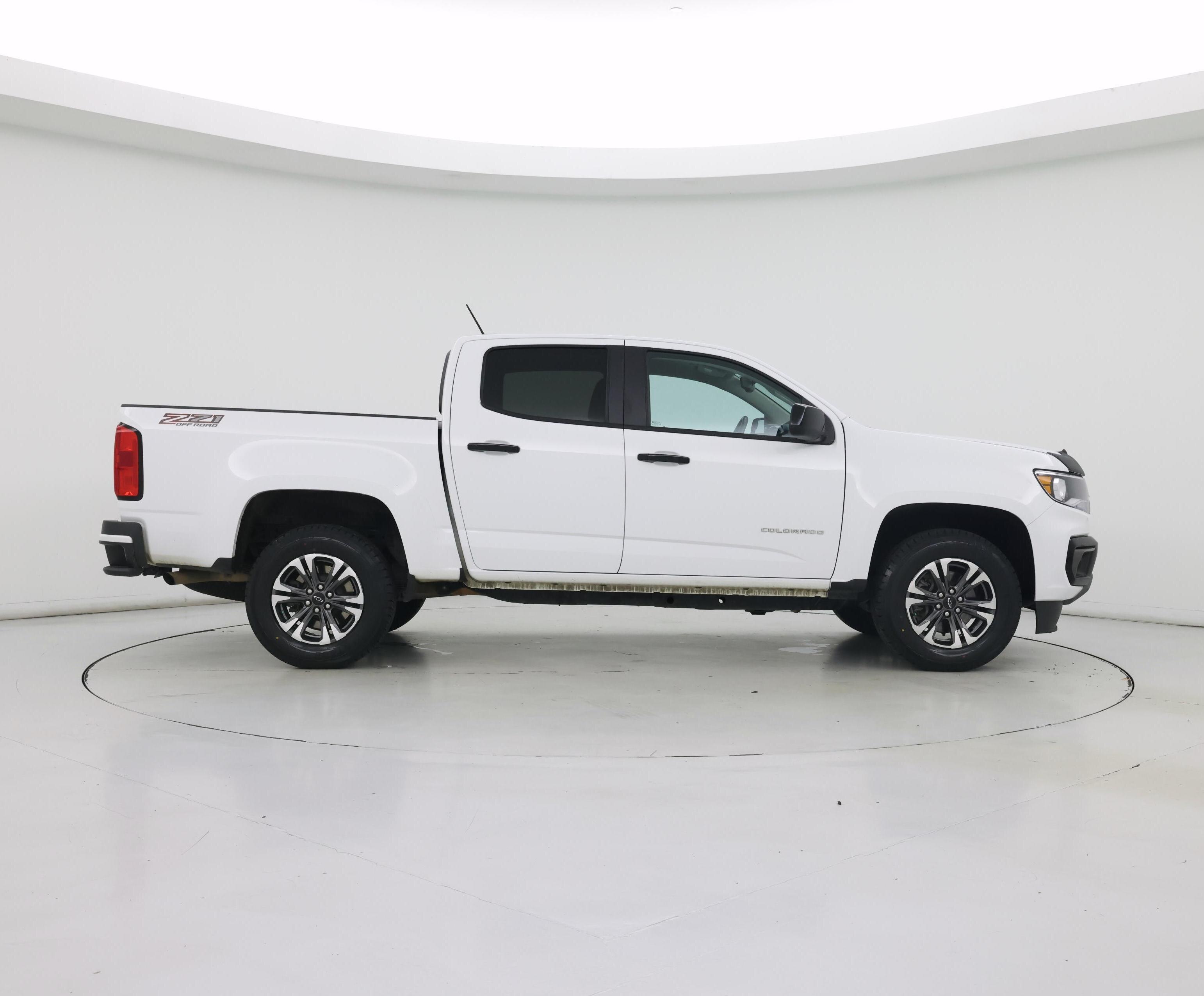 Thumbnail: 2021 Chevrolet Colorado - 7