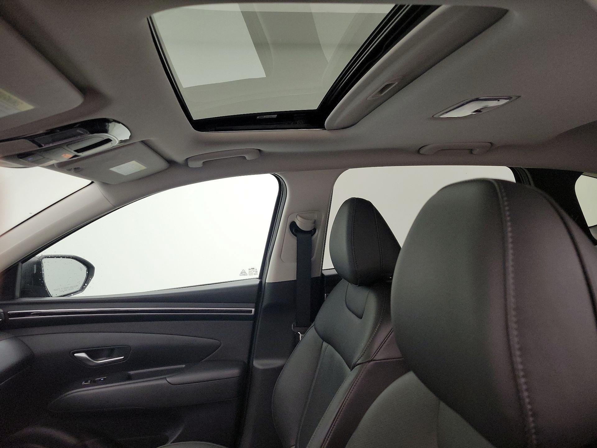 Thumbnail: 2023 Hyundai Tucson - 18