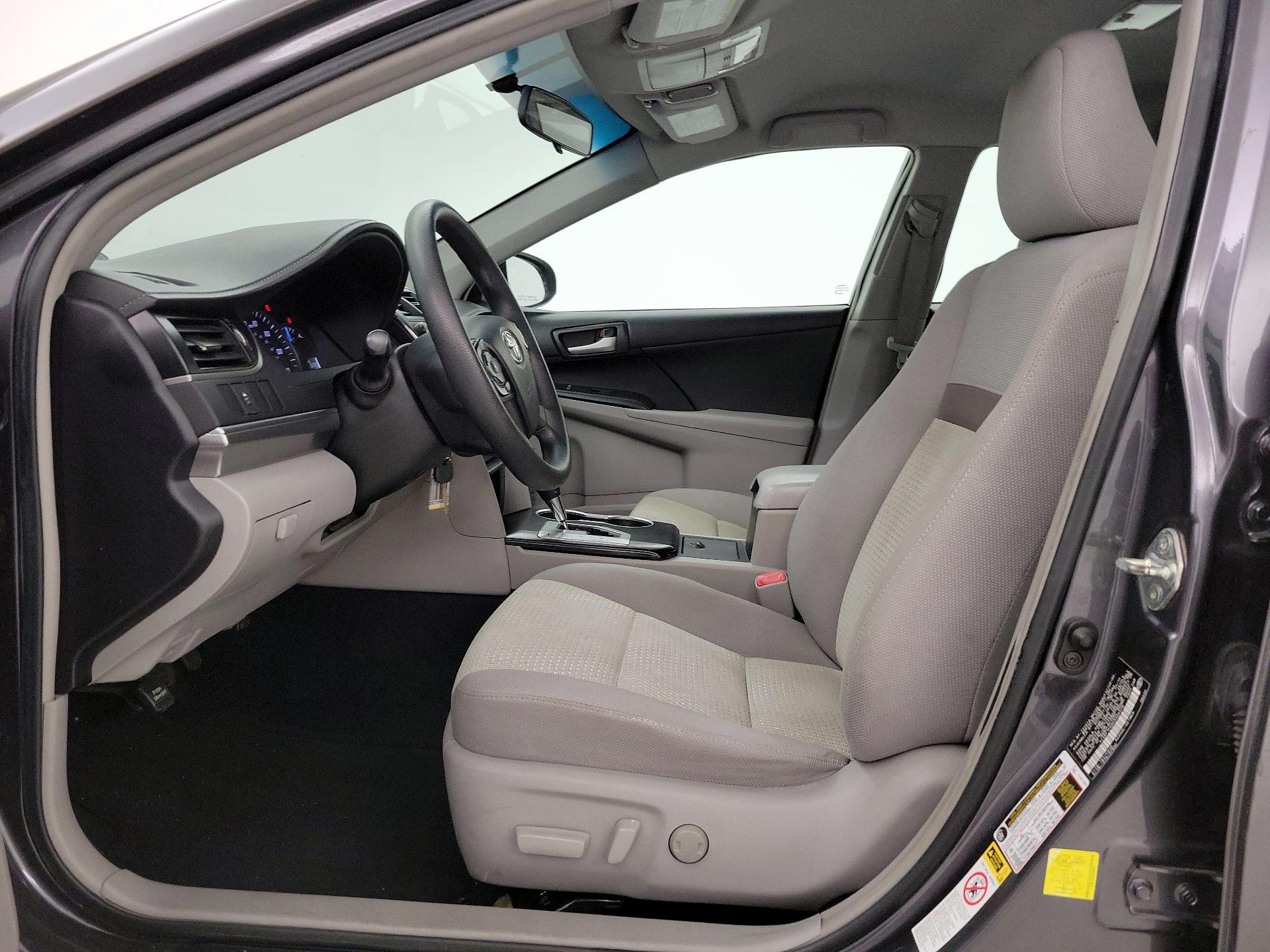 Thumbnail: 2014 Toyota Camry - 11