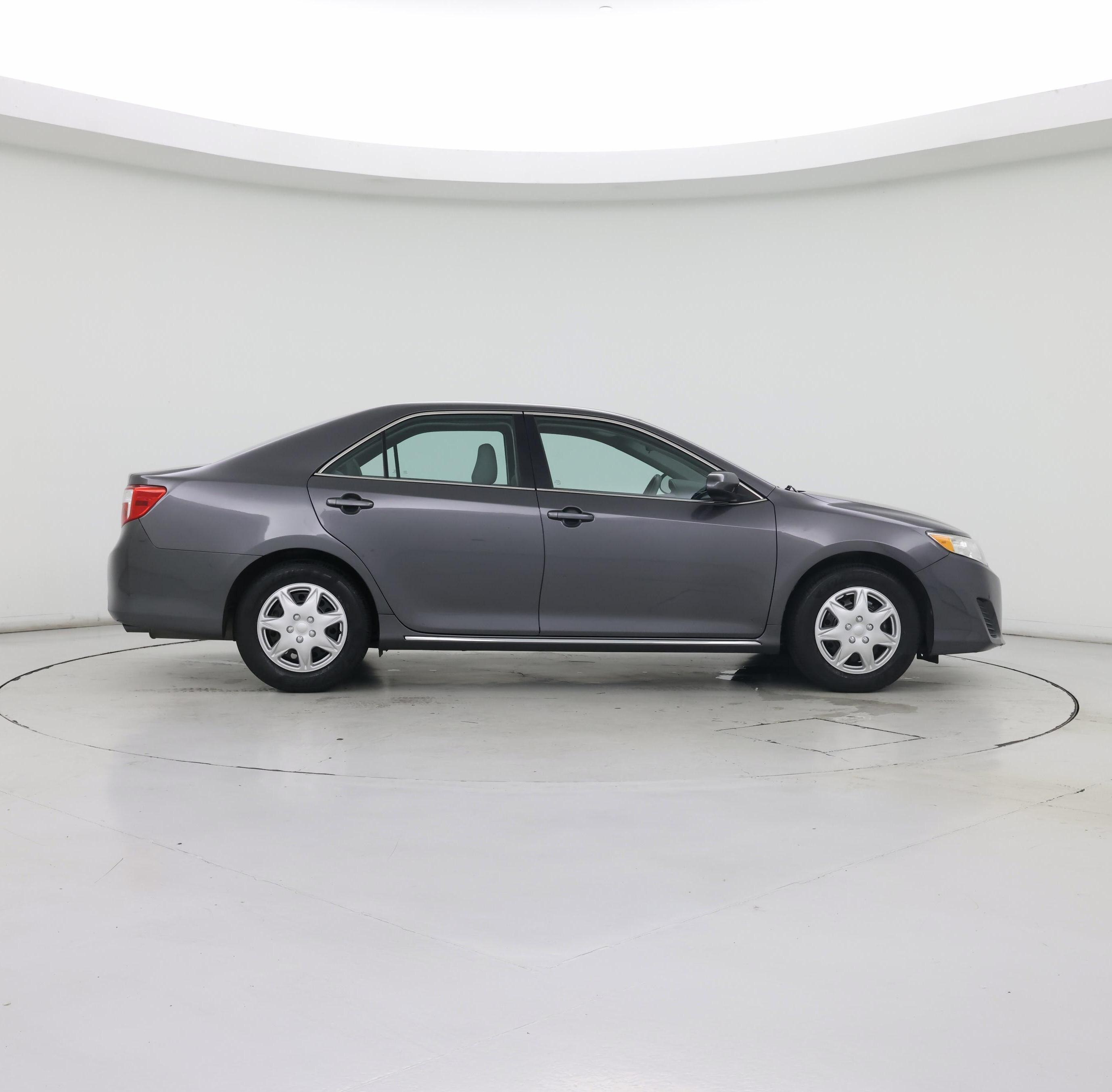 Thumbnail: 2014 Toyota Camry - 7